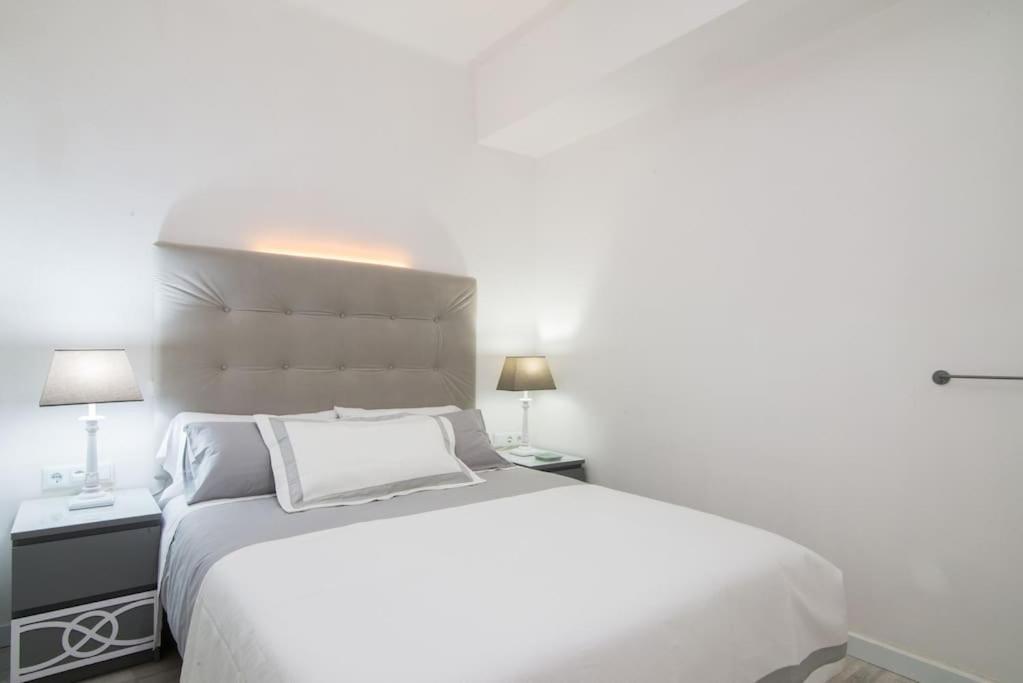 Near Fcb Stadium Up To 8 One Car Free Parking Apartamento Barcelona