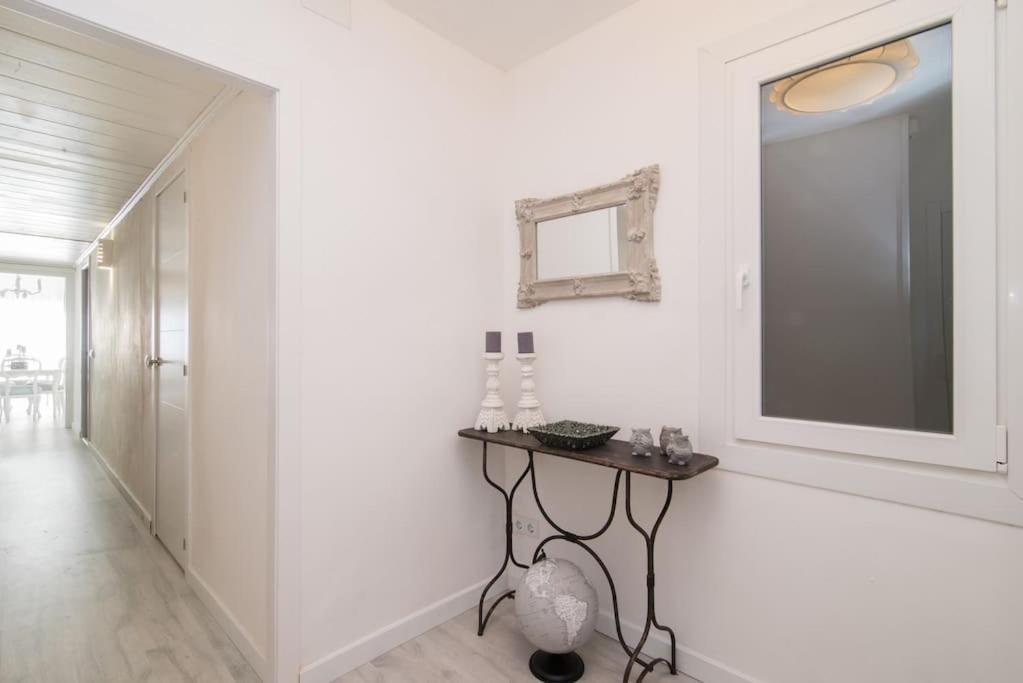 Appartement Near Fcb Stadium Up To 8 One Car Free Parking
